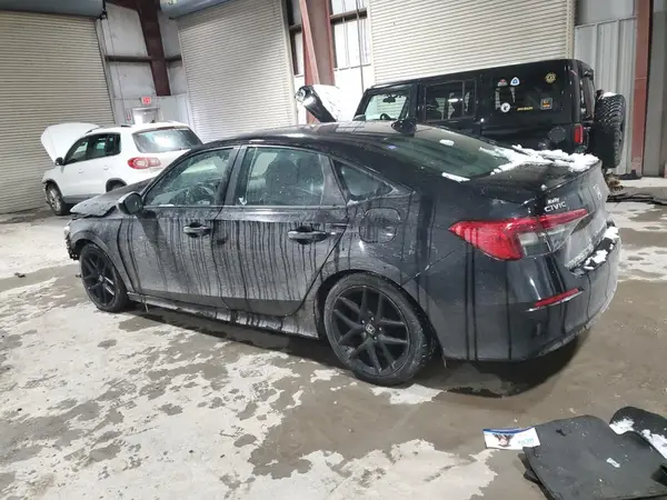 2HGFE2F51NH512428 2022 HONDA CIVIC - Image 2