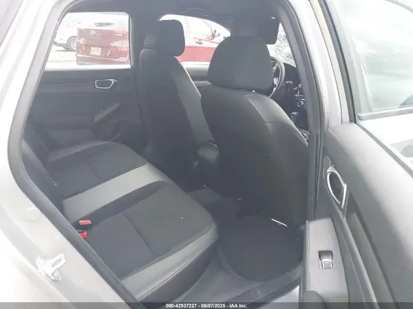 2HGFE2F51NH566022 2022 HONDA CIVIC - Image 8