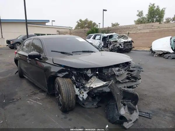 2HGFE2F51NH593415 2022 HONDA CIVIC - Image 1
