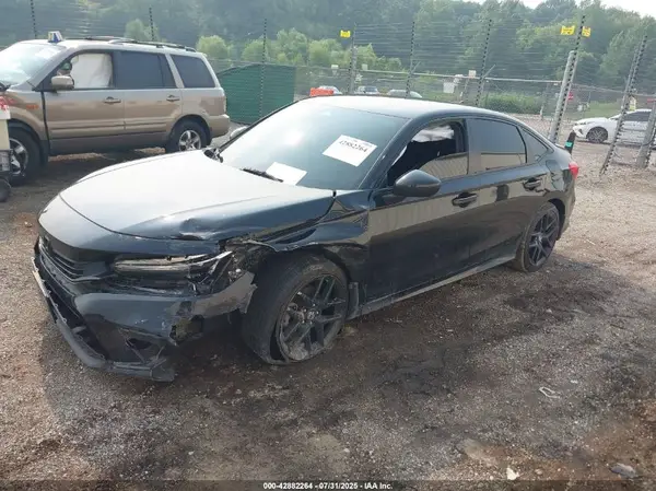 2HGFE2F51RH503685 2024 HONDA CIVIC - Image 2