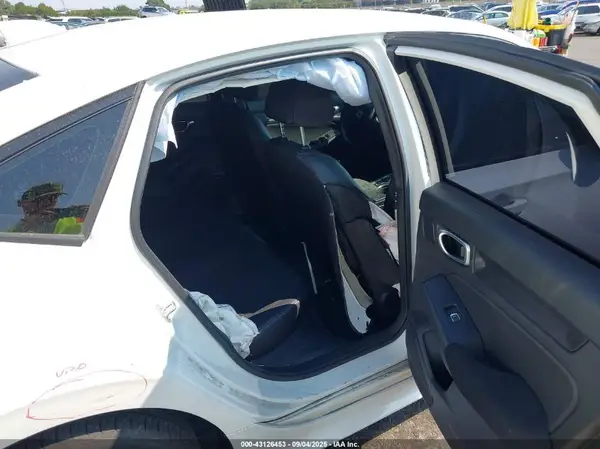 2HGFE2F51RH515870 2024 HONDA CIVIC - Image 8
