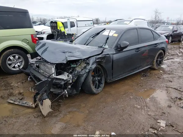 2HGFE2F51RH517392 2024 HONDA CIVIC - Image 2
