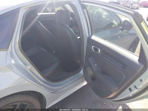2HGFE2F51RH518347 2024 HONDA CIVIC - Image 8