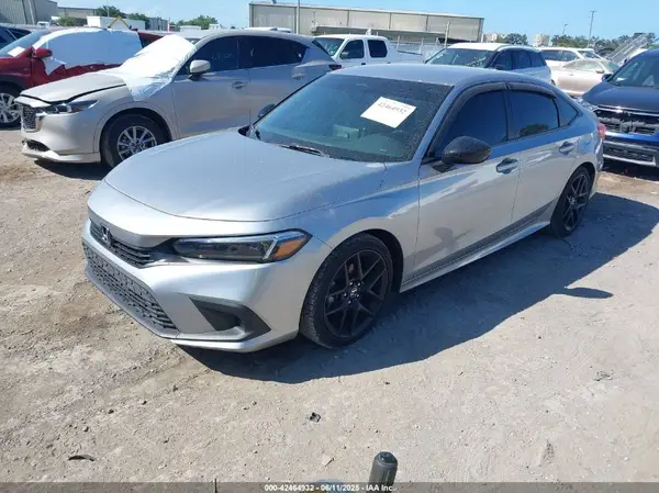 2HGFE2F51RH526576 2024 HONDA CIVIC - Image 2