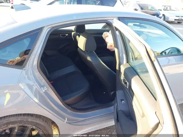 2HGFE2F51RH538212 2024 HONDA CIVIC - Image 8