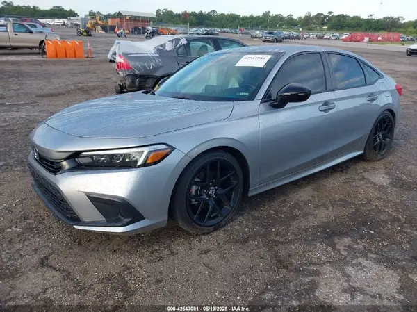 2HGFE2F51RH542504 2024 HONDA CIVIC - Image 2
