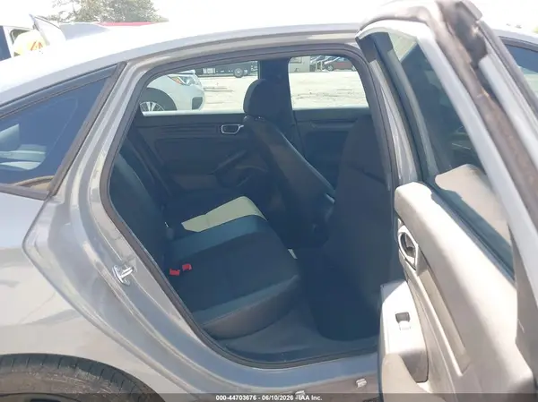 2HGFE2F51RH551073 2024 HONDA CIVIC - Image 8