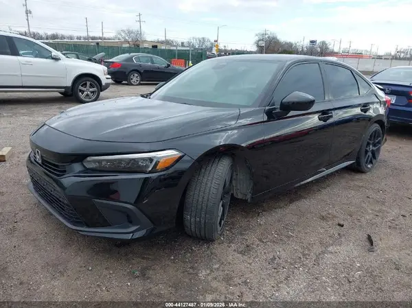 2HGFE2F51RH570884 2024 HONDA CIVIC - Image 2