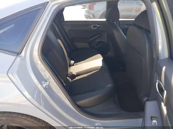 2HGFE2F51RH574630 2024 HONDA CIVIC - Image 8