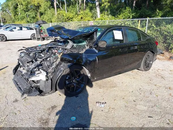 2HGFE2F51RH578483 2024 HONDA CIVIC - Image 2