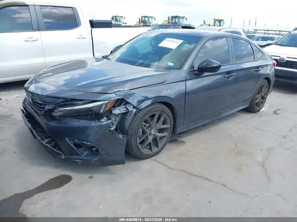 2HGFE2F51RH586521 2024 HONDA CIVIC - Image 2