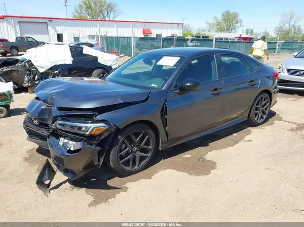 2HGFE2F51RH593789 2024 HONDA CIVIC - Image 2