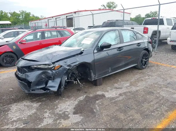 2HGFE2F51SH500131 2025 HONDA CIVIC - Image 2