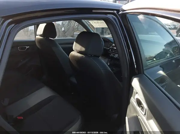 2HGFE2F51TH501006 2026 HONDA CIVIC - Image 8