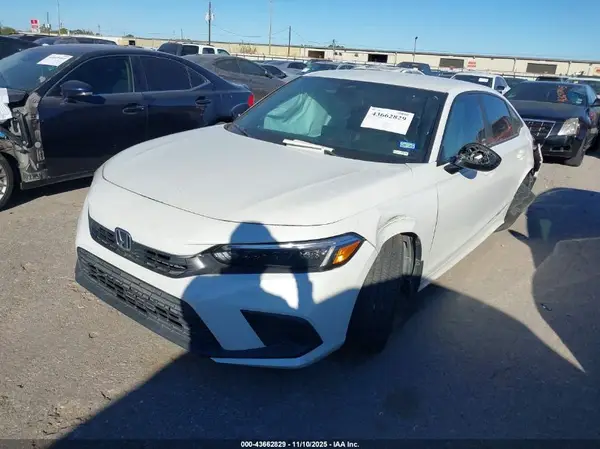 2HGFE2F52NH512566 2022 HONDA CIVIC - Image 2