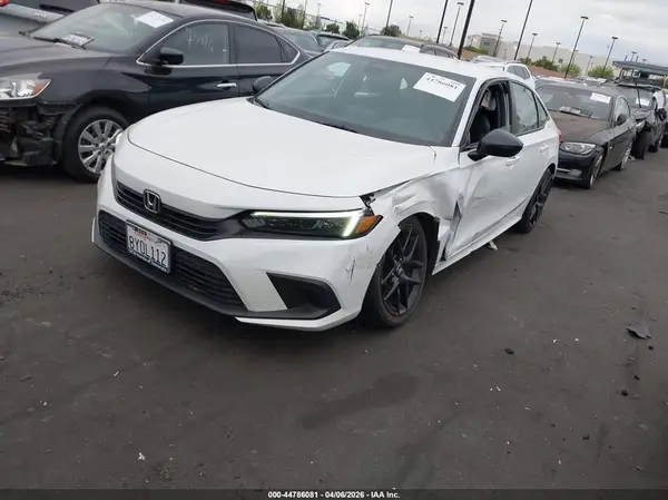 2HGFE2F52NH536897 2022 HONDA CIVIC - Image 2