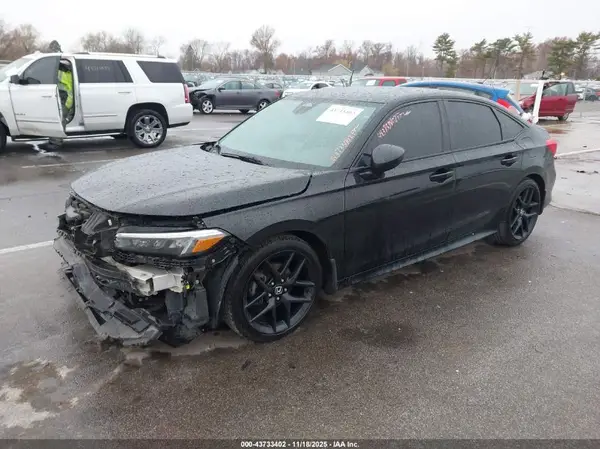 2HGFE2F52NH560780 2022 HONDA CIVIC - Image 2