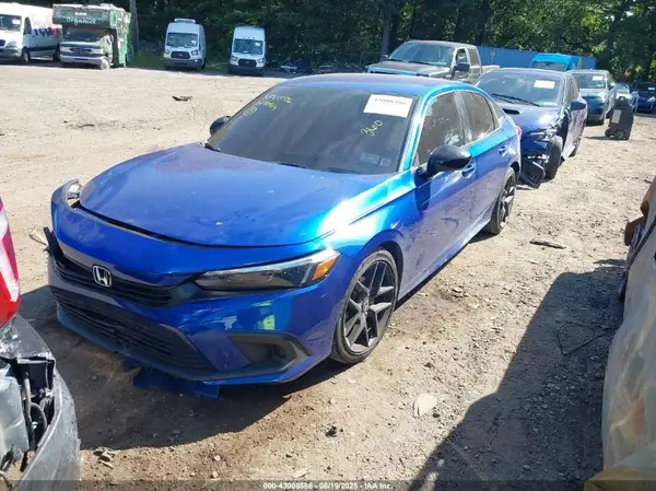2HGFE2F52NH588224 2022 HONDA CIVIC - Image 2