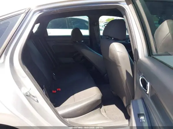 2HGFE2F52NH600940 2022 HONDA CIVIC - Image 8