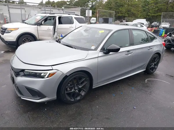 2HGFE2F52PH503756 2023 HONDA CIVIC - Image 2