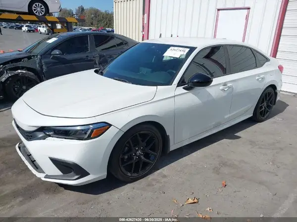 2HGFE2F52PH510707 2023 HONDA CIVIC - Image 2