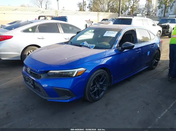 2HGFE2F52PH526227 2023 HONDA CIVIC - Image 2