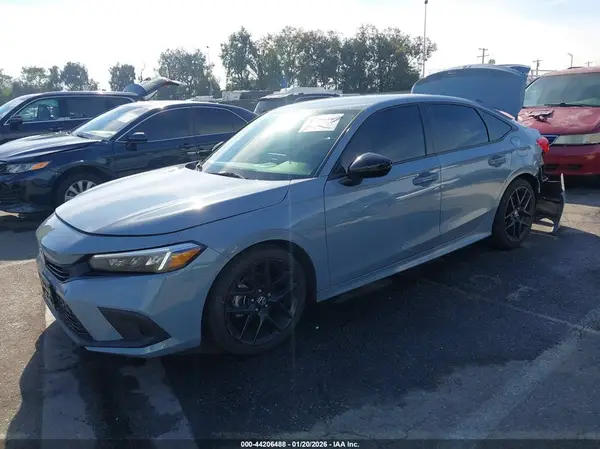 2HGFE2F52RH500519 2024 HONDA CIVIC - Image 2