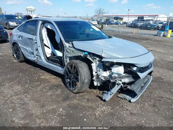 2HGFE2F52RH503582 2024 HONDA CIVIC - Image 1