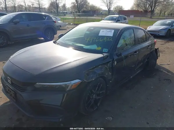 2HGFE2F52RH505168 2024 HONDA CIVIC - Image 2