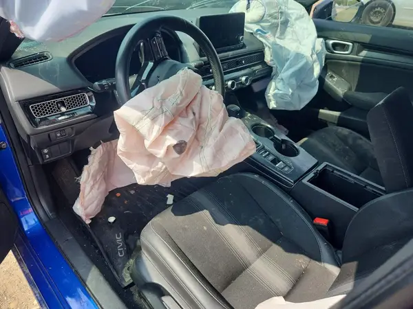 2HGFE2F52RH506868 2024 HONDA CIVIC - Image 8