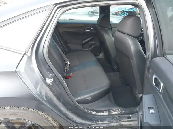 2HGFE2F52RH509320 2024 HONDA CIVIC - Image 8
