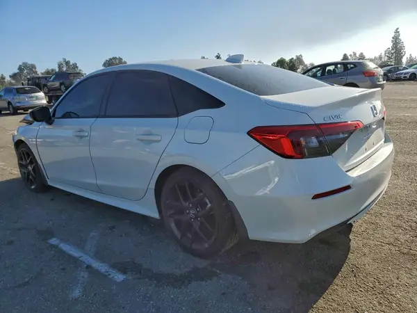 2HGFE2F52RH518390 2024 HONDA CIVIC - Image 2
