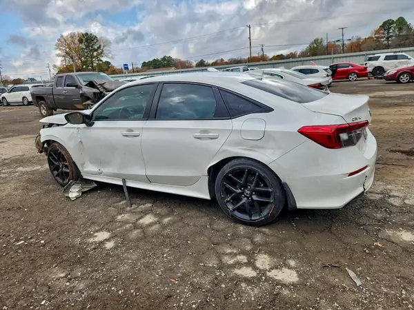 2HGFE2F52RH523685 2024 HONDA CIVIC - Image 2