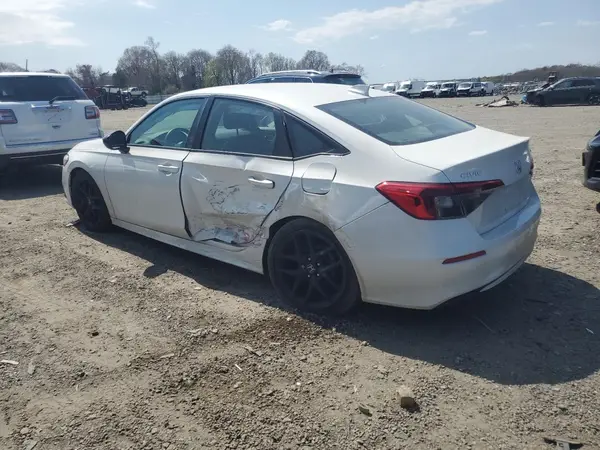 2HGFE2F52RH524691 2024 HONDA CIVIC - Image 2
