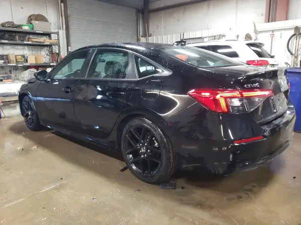 2HGFE2F52RH528904 2024 HONDA CIVIC - Image 2
