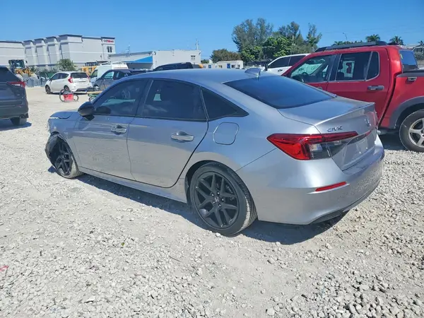 2HGFE2F52RH531396 2024 HONDA CIVIC - Image 2