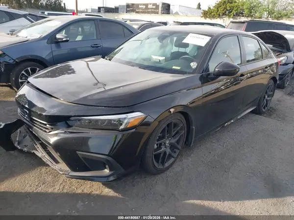 2HGFE2F52RH563569 2024 HONDA CIVIC - Image 2