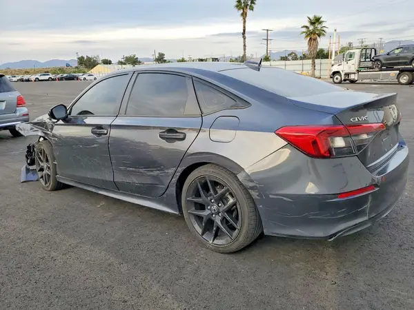 2HGFE2F52RH569047 2024 HONDA CIVIC - Image 2