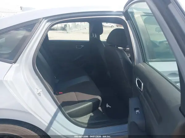 2HGFE2F52RH583112 2024 HONDA CIVIC - Image 8
