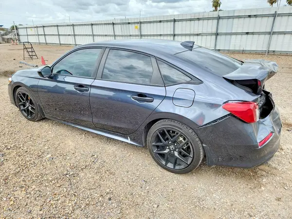 2HGFE2F52RH586558 2024 HONDA CIVIC - Image 2