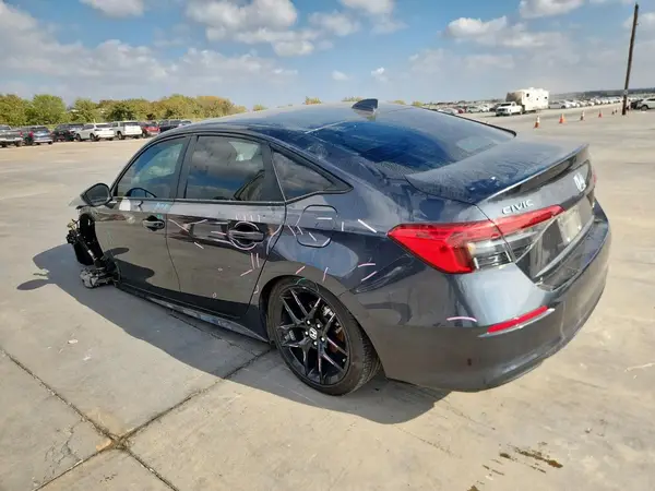 2HGFE2F52RH587371 2024 HONDA CIVIC - Image 2