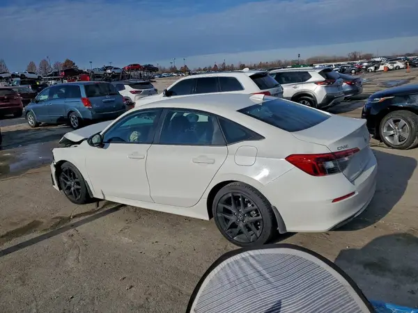 2HGFE2F52RH587614 2024 HONDA CIVIC - Image 2