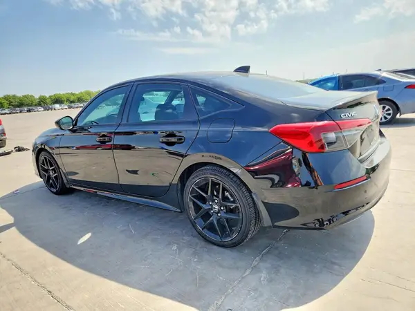 2HGFE2F52RH593591 2024 HONDA CIVIC - Image 2