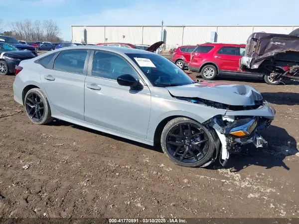 2HGFE2F52SH519187 2025 HONDA CIVIC - Image 1