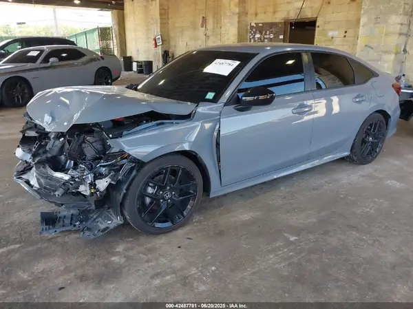 2HGFE2F52SH580426 2025 HONDA CIVIC - Image 2