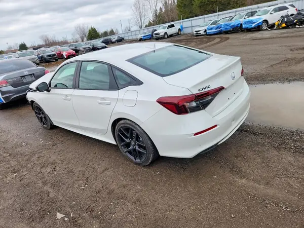 2HGFE2F52TH107465 2026 HONDA CIVIC - Image 2