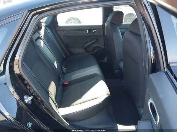 2HGFE2F52TH507137 2026 HONDA CIVIC - Image 8