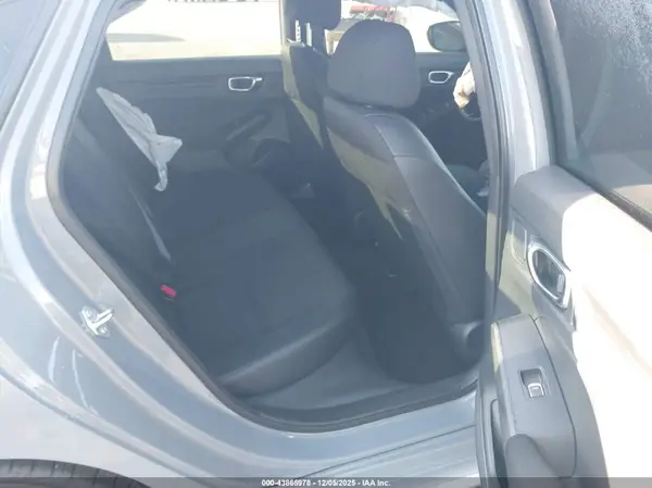 2HGFE2F52TH531597 2026 HONDA CIVIC - Image 8