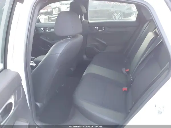 2HGFE2F52TH532457 2026 HONDA CIVIC - Image 8
