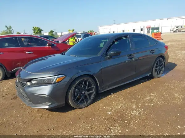 2HGFE2F53NH572758 2022 HONDA CIVIC - Image 2